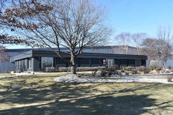 Listing Image #1 - Office for lease at 2101 Kenned Rd, Janesville WI 53545