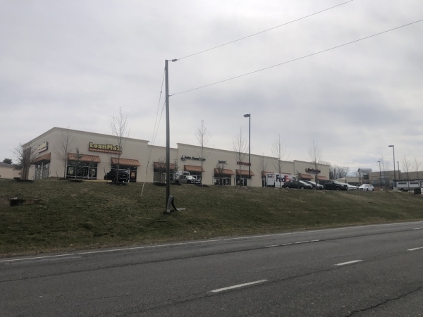 Listing Image #3 - Retail for lease at 14087 Richmond Highway, Suite 125, Woodbridge VA 22191