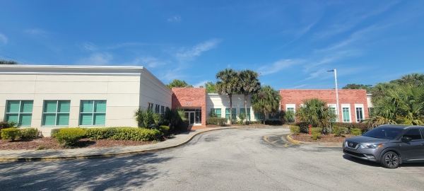 Listing Image #1 - Office for lease at 1277 N Semoran Blvd, Orlando FL 32807