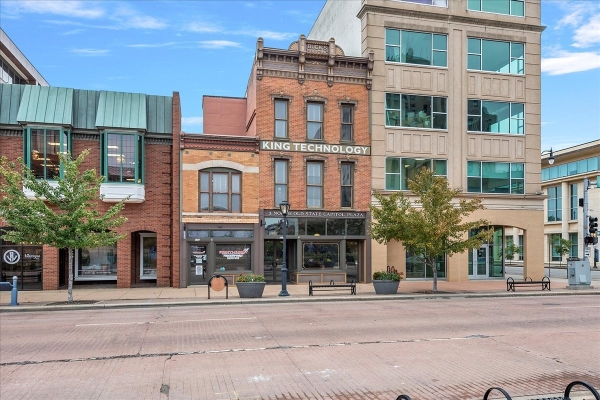 Listing Image #1 - Office for lease at 3 N Old State Capitol Plaza, Springfield IL 62701