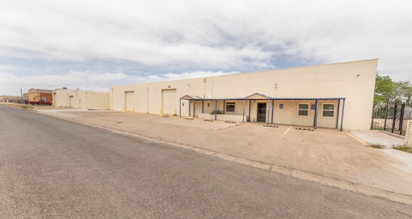 Listing Image #2 - Industrial for lease at 610 28th Street, Lubbock TX 79404