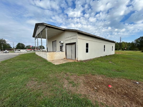 Listing Image #1 - Industrial for lease at 3043 N Columbia St, Milledgeville GA 31061