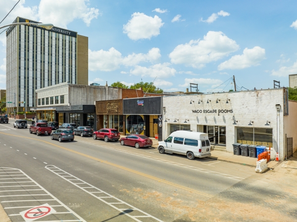 Listing Image #2 - Retail for lease at 715 Washington Ave, Waco TX 76701