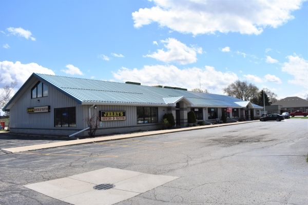 Listing Image #2 - Retail for lease at 2720 N Pontiac Dr, Janesville WI 53535