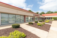 Retail for lease in Florissant, MO