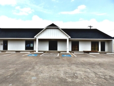 Retail property for lease in Frankston, TX