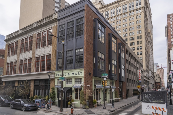 Listing Image #2 - Office for lease at 114-120 s 13th st, philadelphia PA 19107
