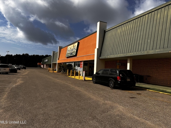 Listing Image #2 - Others for lease at 19099 Pineville Road F & G, Long Beach MS 39560