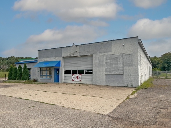 Listing Image #2 - Industrial for lease at 1234 Lincoln Road 1, Allegan MI 49010