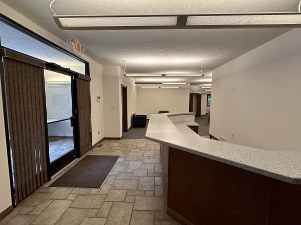 Listing Image #2 - Office for lease at 1764 Forest Ridge Dr, Traverse City MI 49686