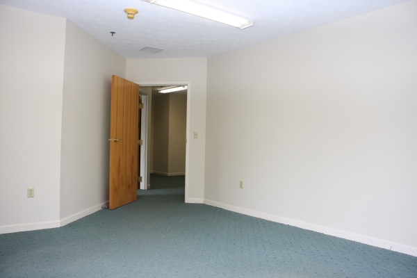 Listing Image #3 - Office for lease at 1565 Main St, Tewksbury MA 01876 Listing Image #3 - Office for lease at 1565 Main St, Tewksbury MA 01876
