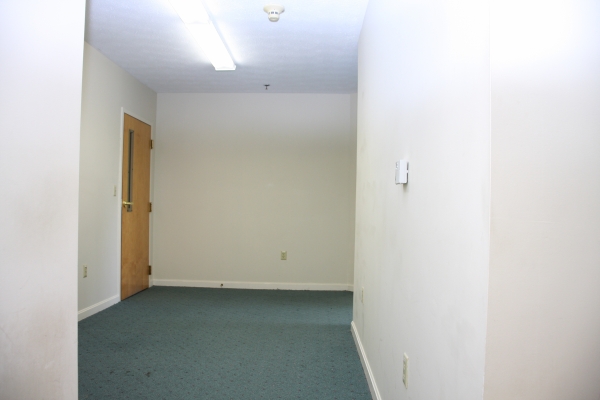 Listing Image #4 - Office for lease at 1565 Main St, Tewksbury MA 01876 Listing Image #4 - Office for lease at 1565 Main St, Tewksbury MA 01876