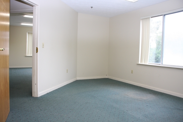 Listing Image #5 - Office for lease at 1565 Main St, Tewksbury MA 01876 Listing Image #5 - Office for lease at 1565 Main St, Tewksbury MA 01876