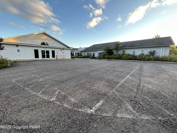 Listing Image #2 - Others for lease at 117 Rose Street, Scotrun PA 18355