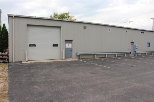 Listing Image #2 - Others for lease at 3420 Dewey St, Manitowoc WI 54220