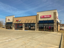 Retail for lease in Forsyth, IL
