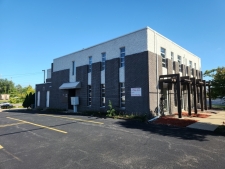 Listing Image #2 - Office for lease at 108 Hessel, Champaign IL 61820
