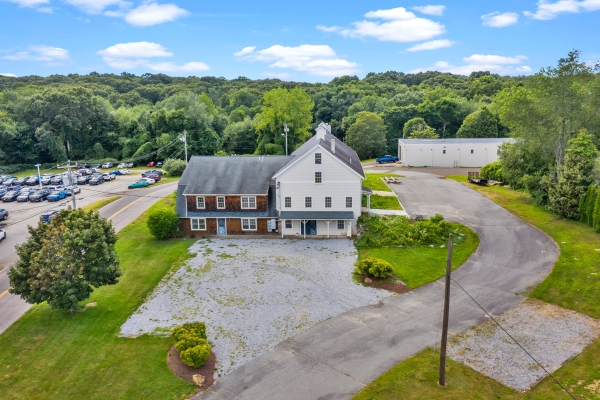 Listing Image #4 - Office for lease at 355 Middlesex Turnpike, Old Saybrook CT 06475 Listing Image #4 - Office for lease at 355 Middlesex Turnpike, Old Saybrook CT 06475