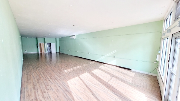 Listing Image #3 - Retail for lease at 1109 Edgewater St NW, Salem OR 97304