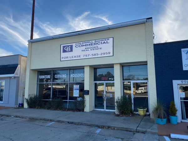 Listing Image #3 - Retail for lease at 9905 Warwick Blvd, Newport News VA 23601