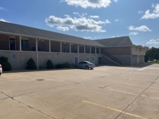 Listing Image #2 - Office for lease at 3308 W Chartwell Road, Peoria IL 61614