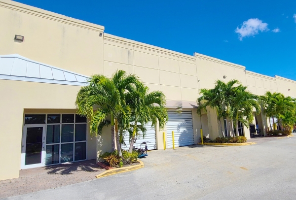 Listing Image #2 - Industrial Park for lease at 5539 N Nob Hill Road, Sunrise FL 33351