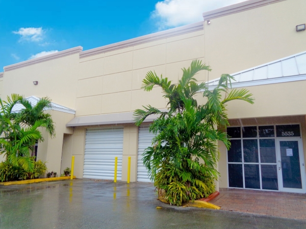 Listing Image #3 - Industrial Park for lease at 5539 N Nob Hill Road, Sunrise FL 33351