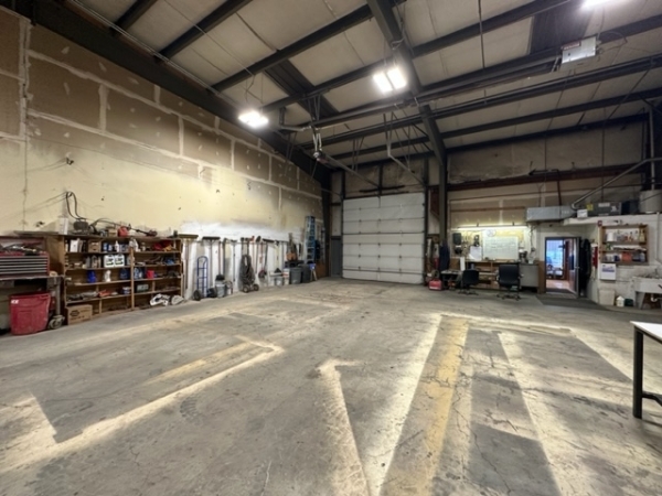 Listing Image #2 - Industrial for lease at 1125 Maggie Lane Unit 2, Billings MT 59101