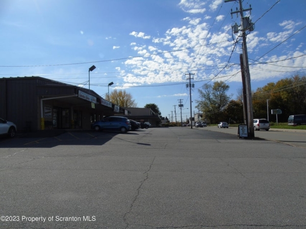 Listing Image #3 - Industrial for lease at 1332-1 Main St, Dickson City PA 18519