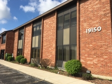 Office for lease in Flossmoor, IL