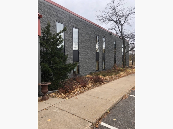 Listing Image #2 - Multi-Use for lease at 2000 Industrial Blvd, Stillwater MN 55082 Listing Image #2 - Multi-Use for lease at 2000 Industrial Blvd, Stillwater MN 55082