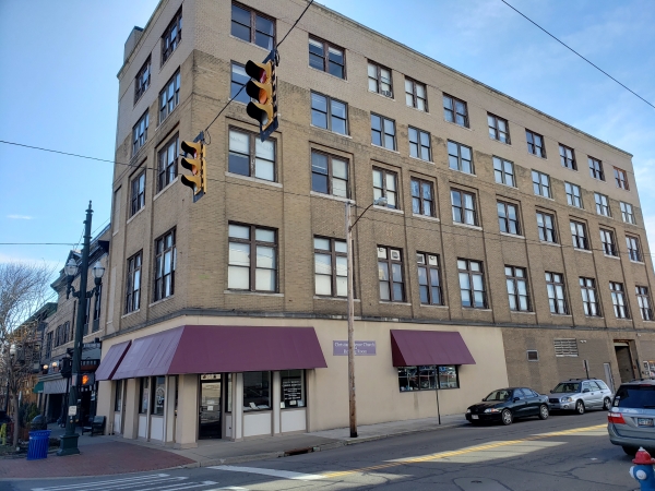 Listing Image #1 - Office for lease at 201 S Broad St, multiple options, Lancaster OH 43130