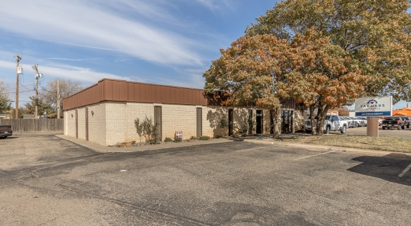 Listing Image #1 - Office for lease at 1314 50th Street, Lubbock TX 79412