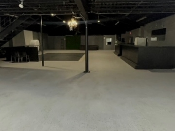 Listing Image #1 - Multi-Use for lease at 3310 W. Fuqua, Houston TX 77045