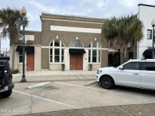 Listing Image #2 - Office for lease at 619 Delmas Avenue, Pascagoula MS 39567