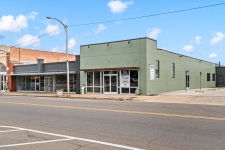 Retail property for lease in Waco, TX