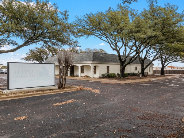 Listing Image #3 - Office for lease at 7000 Hwy 84, Woodway TX 76712