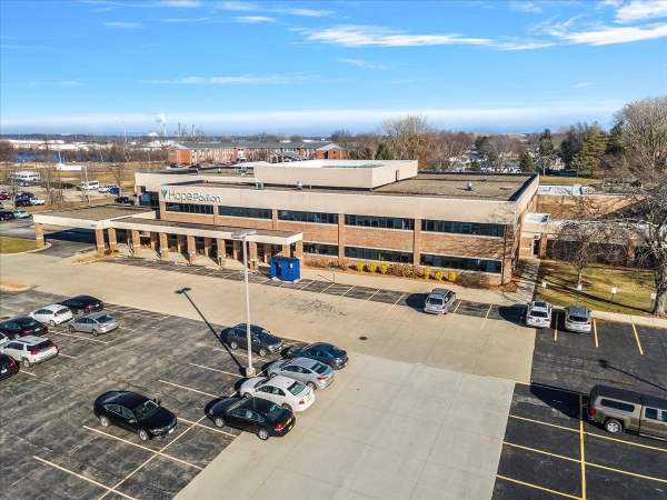 Listing Image #2 - Office for lease at 5220 S 6th St Frontage Rd E, Springfield IL 62703