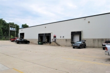 Listing Image #1 - Others for lease at 1106 E Seymour Street 1210 Rear, Muncie IN 47302