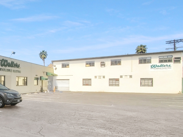 Listing Image #2 - Industrial for lease at 2746 Nina St, Pasadena CA 91107 Listing Image #2 - Industrial for lease at 2746 Nina St, Pasadena CA 91107