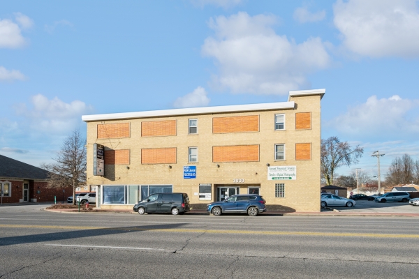 Listing Image #1 - Office for lease at 3830 W 95th St, Evergreen Park IL 60803