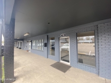 Retail property for lease in Gulfport, MS