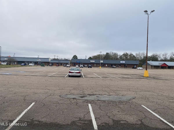 Listing Image #3 - Retail for lease at 12100 Highway 49, Gulfport MS 39503
