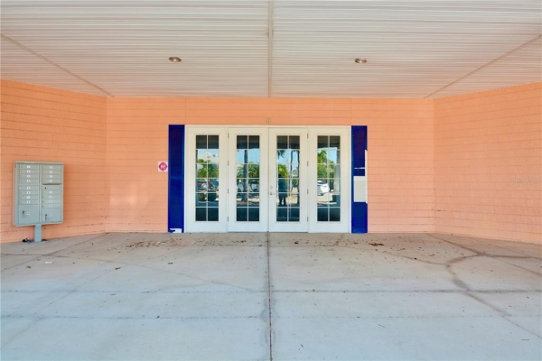 Listing Image #1 - Office for lease at 1032 Tamiami Trail , 6, Port Charlotte FL 33953