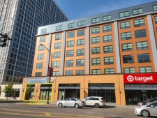 Listing Image #1 - Retail for lease at 6418 N Sheridan Road, Chicago IL 60640
