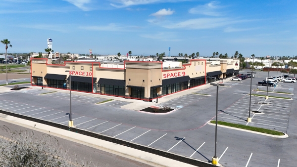 Listing Image #2 - Retail for lease at 3457 Old Highway 77 Ste 10, Brownsville TX 78520