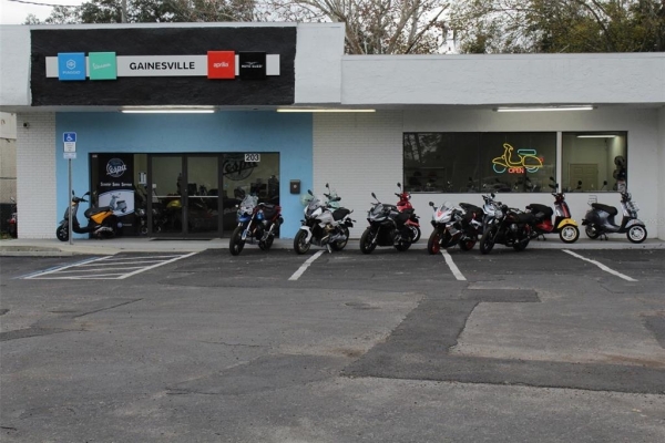 Listing Image #1 - Retail for lease at 203 SW 16th Avenue, Gainesville FL 32601