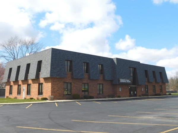 Listing Image #1 - Others for lease at 700 W JEFFERSON Street, Shorewood IL 60404