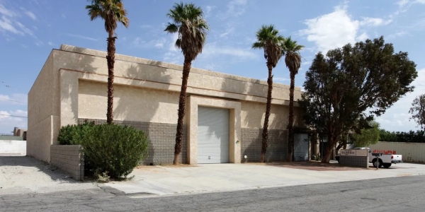Listing Image #1 - Industrial for lease at 180 W OASIS RD, PALM SPRINGS, CA 92262, Palm Springs CA 92262