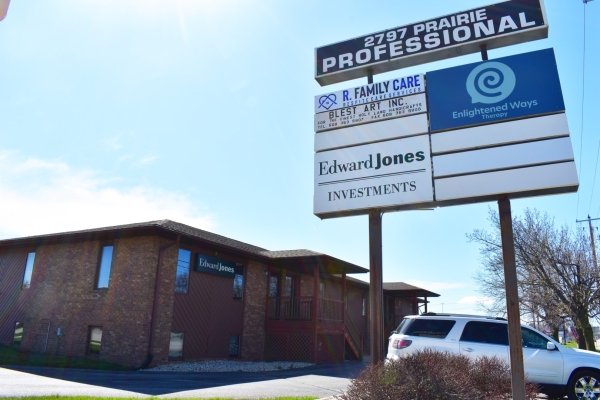 Listing Image #3 - Office for lease at 2797 Prairie Ave, Beloit WI 53511